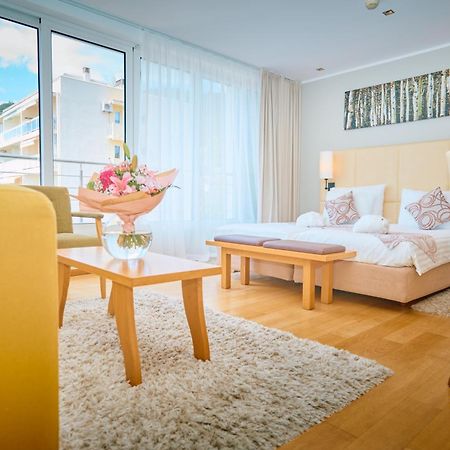 Astoria Hotel Opatija Bagian luar foto