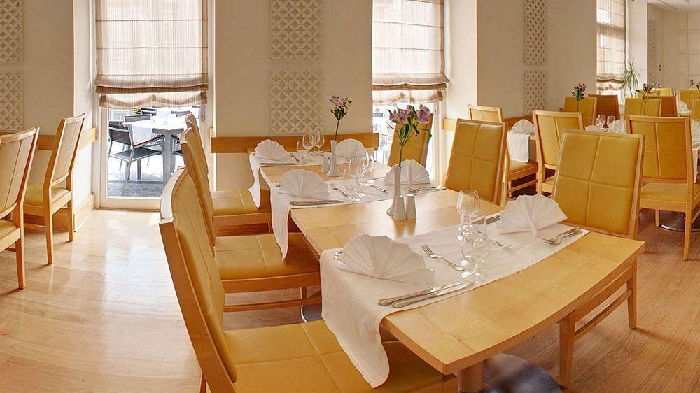 Astoria Hotel Opatija Bagian luar foto