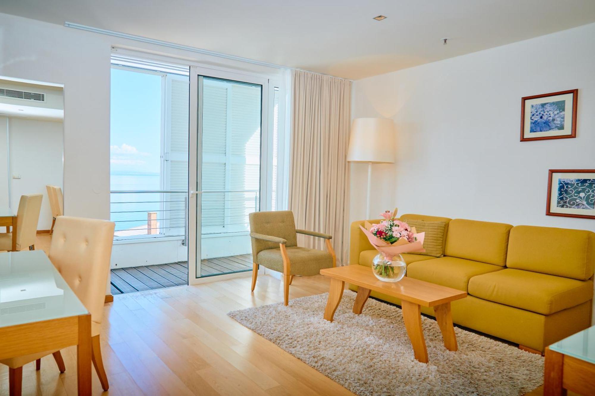 Astoria Hotel Opatija Bagian luar foto