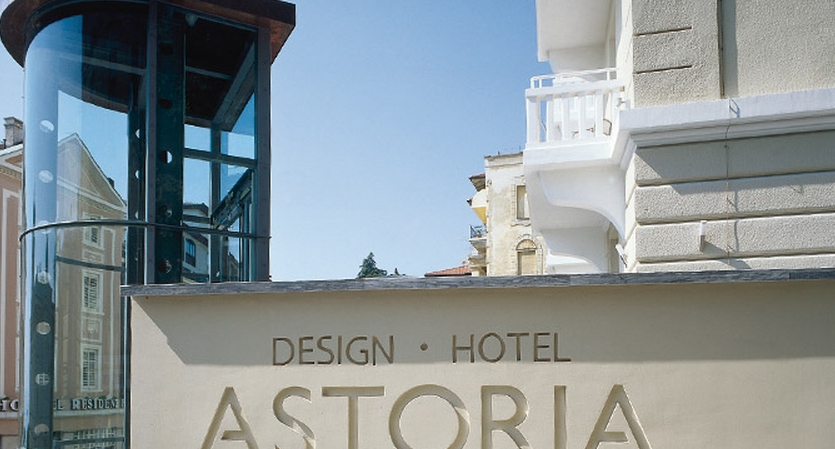 Astoria Hotel Opatija Bagian luar foto